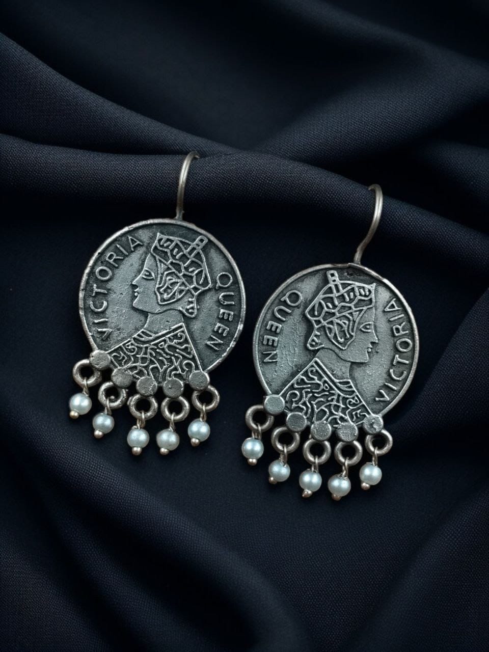 Vintage Queen Coin Drop Earrings for Women - Antique Silver Boho Jewelry